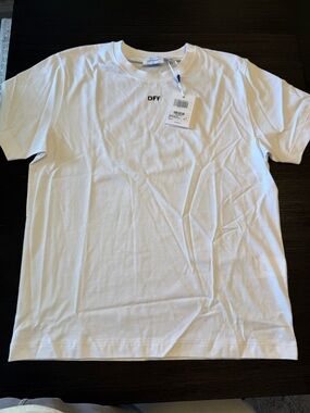 Off-White White Crew Neck T-Shirt with Small Black 'OFF' Chest Logo XL Slim